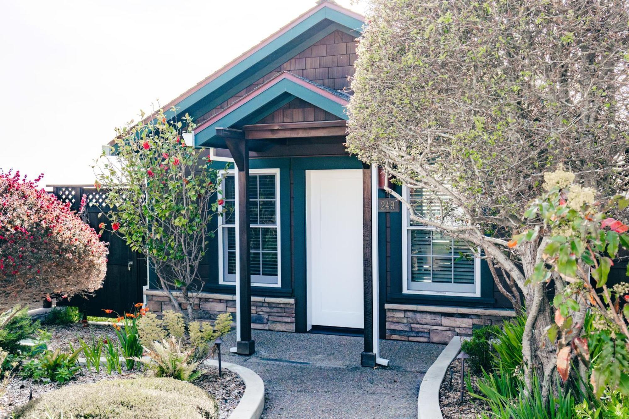 Elk Sacred Rock Inn מראה חיצוני תמונה